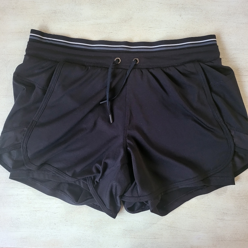 Black Athletic Shorts with Pockets